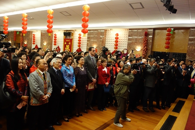 加州州长布朗出席中国驻旧金山总领馆举行的2018年春节招待会