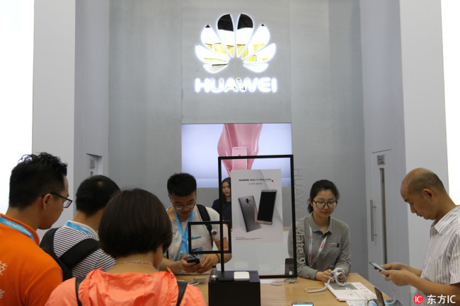 Huawei y Xiaomi de China, entre las cinco empresas que más teléfonos venden en el mundo