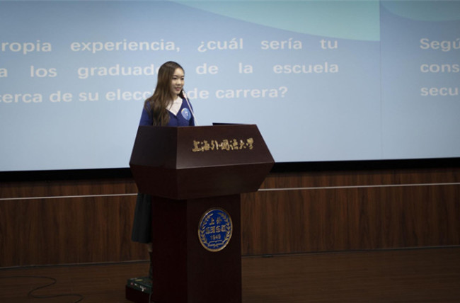 Se celebra primer concurso nacional de oratoria “estrella de español” en Shanghai