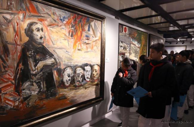 Des artistes chinois commémorent le Massacre de Nanjing