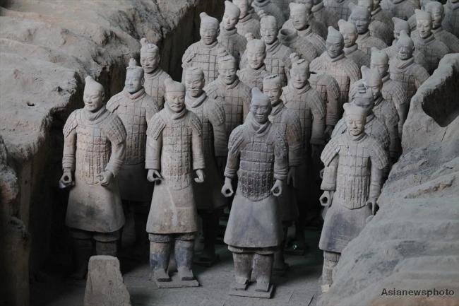 Les guerriers en terre cuite à Xi'an. [Photo/China Daily]