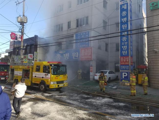 Incendie dans un hôpital sud-coréen : le bilan s'alourdit à 41 morts