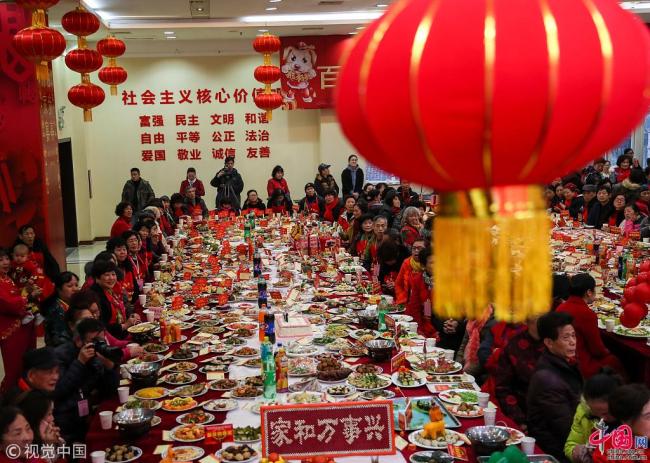 Wuhan: 13200 plats pour célébrer la fête du Petit Nouvel An chinois