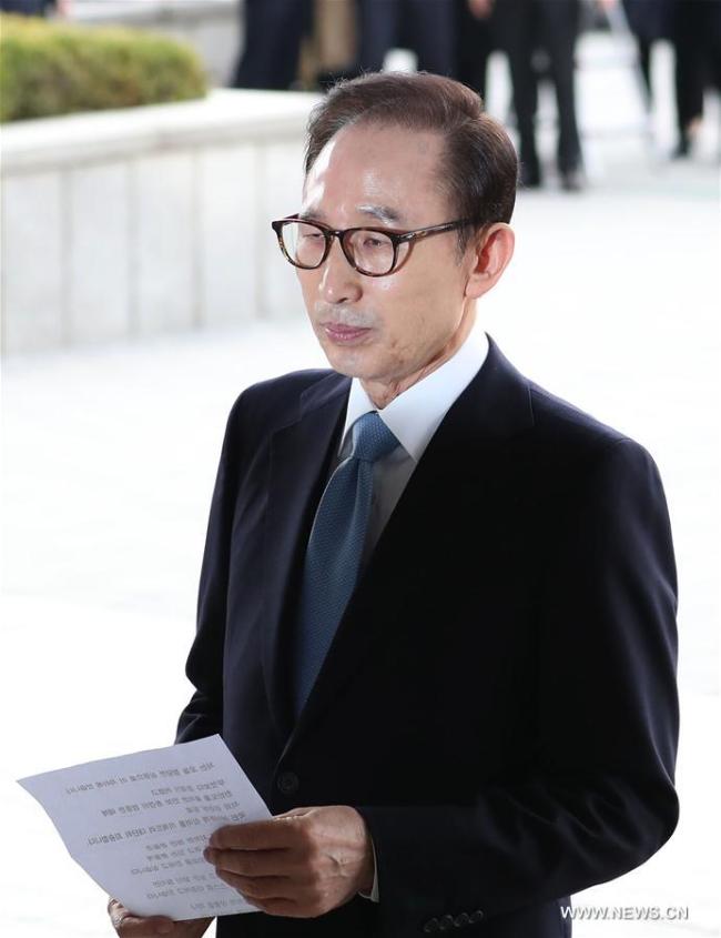 L'ancien président sud-coréen Lee Myung-bak interrogé dans une affaire de corruption