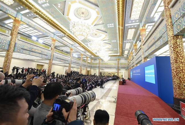 (Deux Sessions) Le Premier ministre chinois rencontre la presse