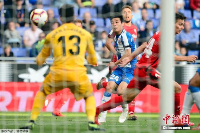 Liga : première défaite pour Wu Lei en Espagne