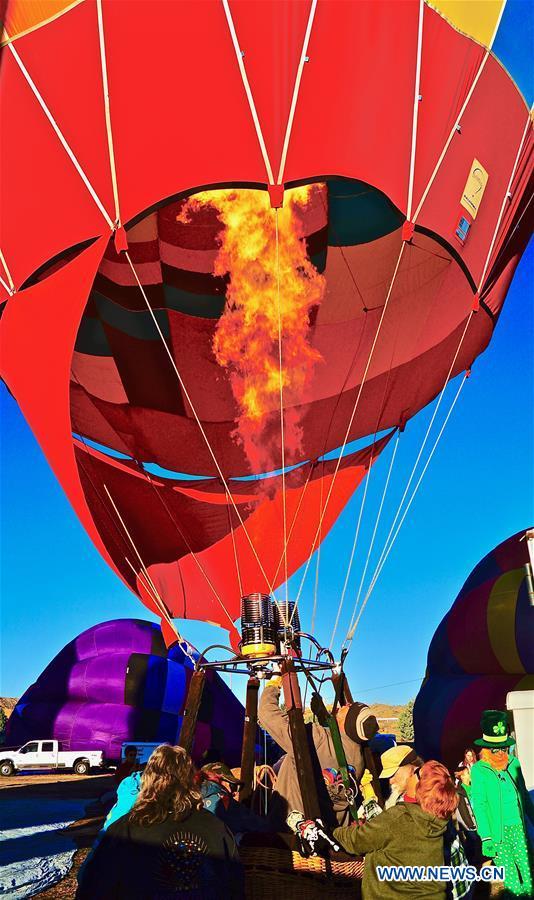 Etats-Unis : Rallye de montgolfières de la Saint-Patrick au Nouveau Mexique
