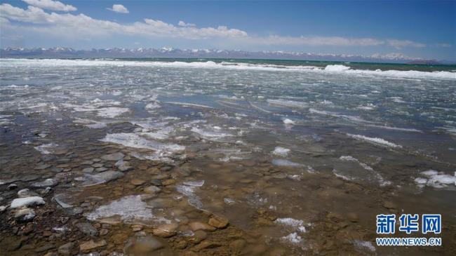 Tibet: dégel sur le lac Namsto