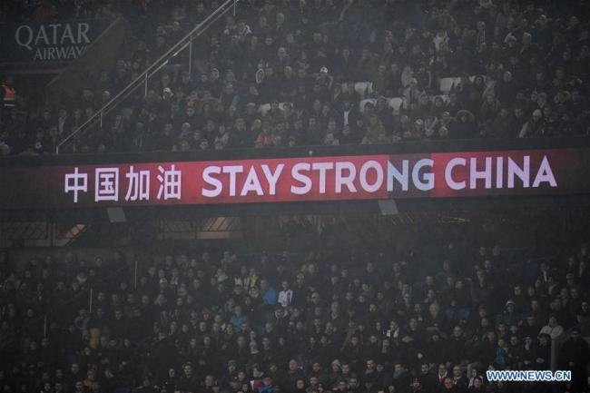 France : "Bon courage la Chine" affiché lors d'un match de football PSG - Bordeaux