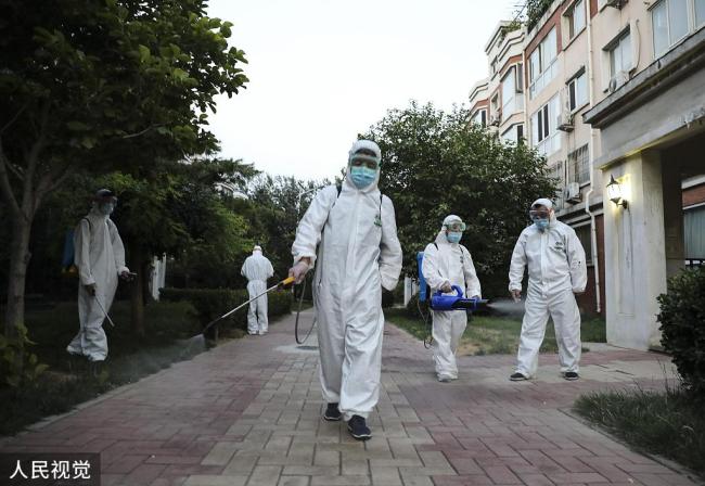 Les opérations de désinfection se poursuivent à Beijing