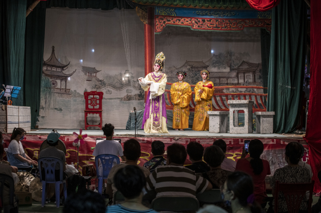 L'Opéra cantonais pour apaiser les dieux met en valeur la culture traditionnelle chinoise