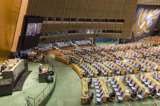 Ο Γενικός Γραμματέας του ΟΗΕ Αντόνιο Γκουτέρες ενώ απευθύνεται στη Γενική Συζήτηση της 75ης συνόδου της Γενικής Συνέλευσης των Ηνωμένων Εθνών στην έδρα των Ηνωμένων Εθνών στη Νέα Υόρκη στις 22 Σεπτεμβρίου 2020. (Rick Bajornas/UN Photo/Handout via Xinhua)