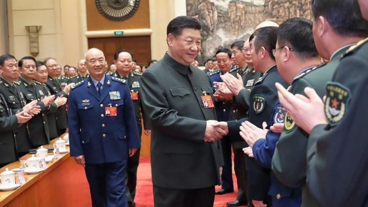 Xi Jinping destaca 13º Plano Quinquenal na construção da defesa nacional e do exército