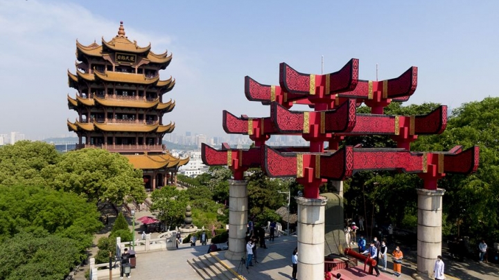 Wuhan reabre ponto turístico de referência