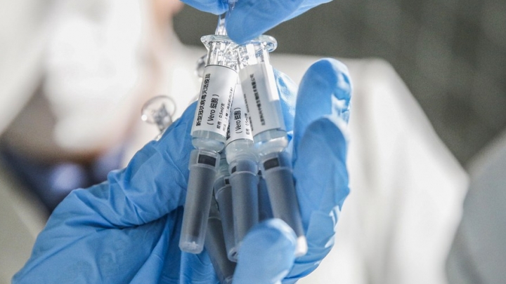 OMS espera fornecer 2 bilhões de doses da vacina contra Covid até fim de 2021