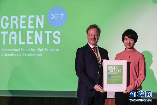 Китайская девушка Се Линьцзюнь, самый молодой лауреат немецкого конкурса «Зеленые таланты-2017»