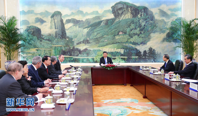 Председатель КНР Си Цзиньпин встретился с председателем Совета Боаоского азиатского форума Пан Ги Муном
