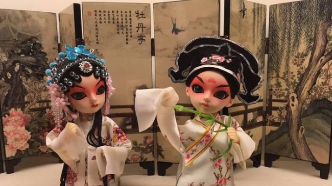 Пекинские шелковые куклы