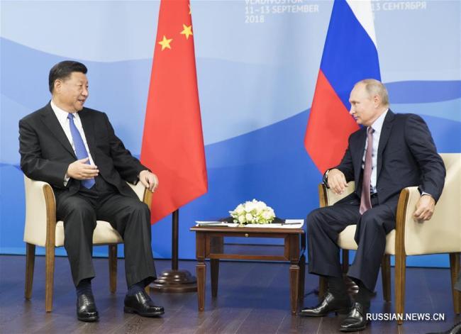 Председатель КНР Си Цзиньпин провел переговоры с президентом РФ В. Путиным