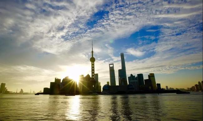 Медиакорпорация Китая и Народное правительство города Шанхай договорились о стратегическом сотрудничестве
