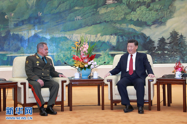 Си Цзиньпин провел встречу с министром обороны РФ Сергеем Шойгу