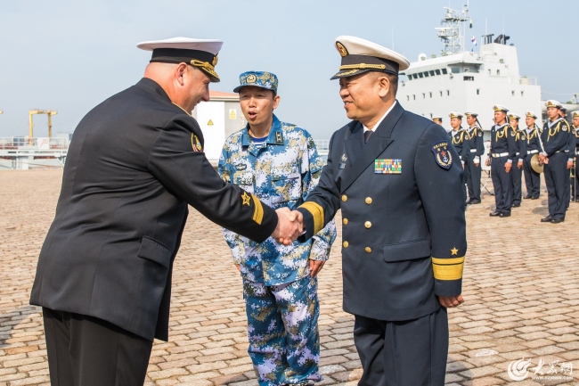 Отряд кораблей Тихоокеанского флота ВМФ России посетил Циндао