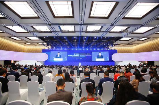 Закрылась 5-я Всемирная конференция по вопросам интернета в Учжэне