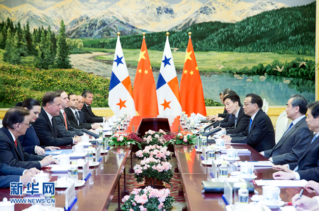 Президент Панамы Х.К.Варела встретился с Ли Цяном