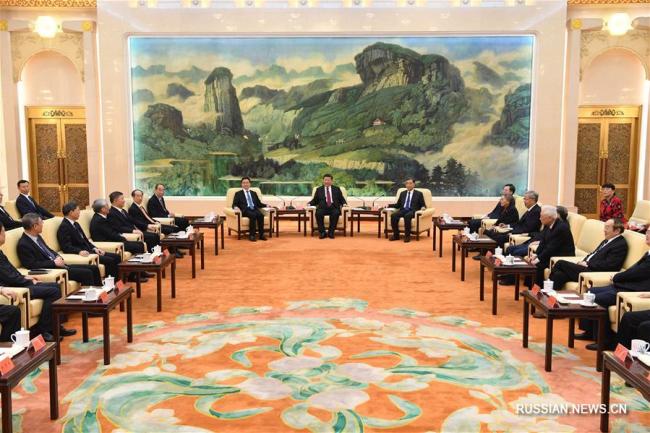 Си Цзиньпин провел предновогоднюю встречу с представителями демократических партий, Всекитайской ассоциации промышленников и торговцев и беспартийных деятелей