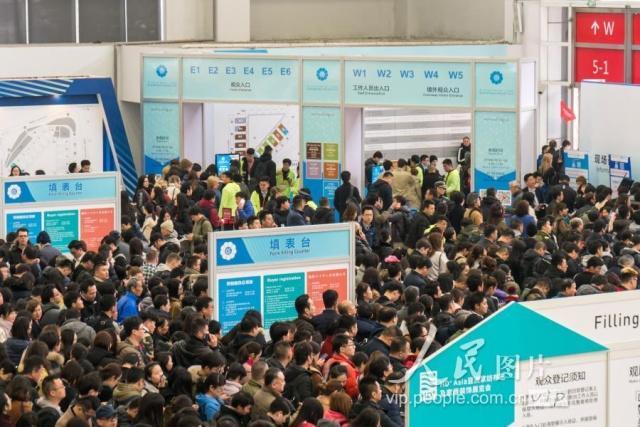 29-я Восточно-Китайская ярмарка импортных и экспортных товаров открылась в Шанхае