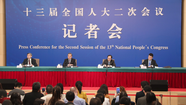 Ван И: Китай по-прежнему оптимистичен по поводу перспектив китайско-американских отношений