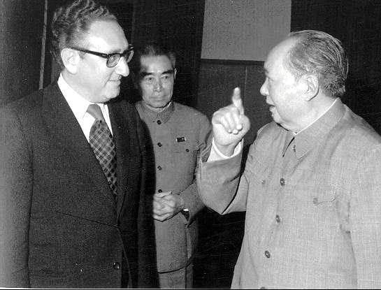 Henry Kissinger dhe kryetari i shtetit i Kinës Mao Zedong