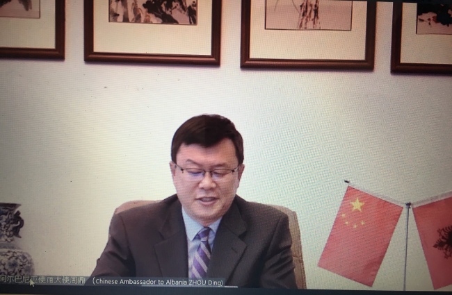 Ambasadori kinez Zhou Ding në konferencë