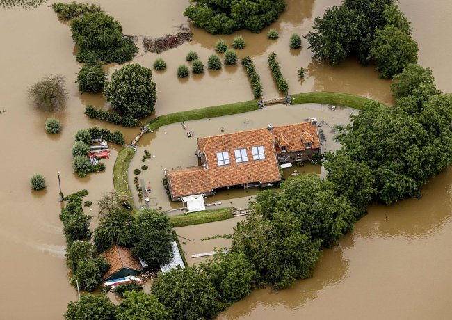 Përmbytjet e shkaktuara nga klima ekstreme(VCG)
