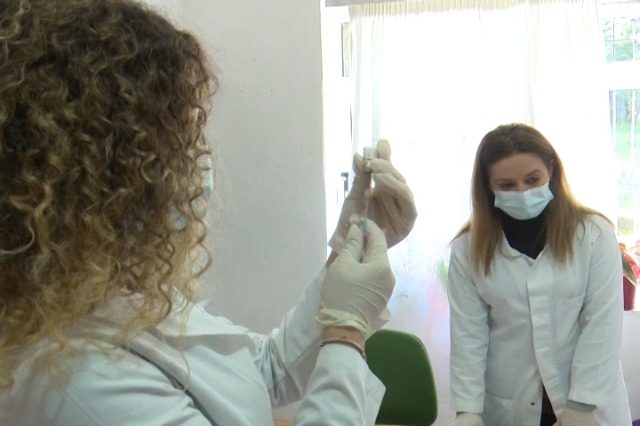 Vaksina antigrip në Shqipëri, RTSH