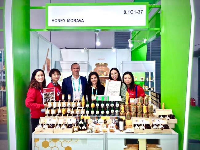 Drejtues të Kompanisë Morava në Expo në Kinë (Foto nga Kompania)