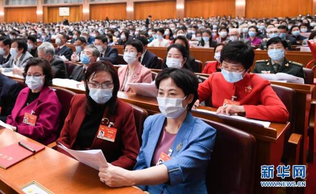 Deputete në sesionet vjetore politike,8 mars,2021, Pekin(Xinhua)