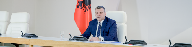 Guvernatori i Bankës së Shqipërisë, z. Gent Sejko