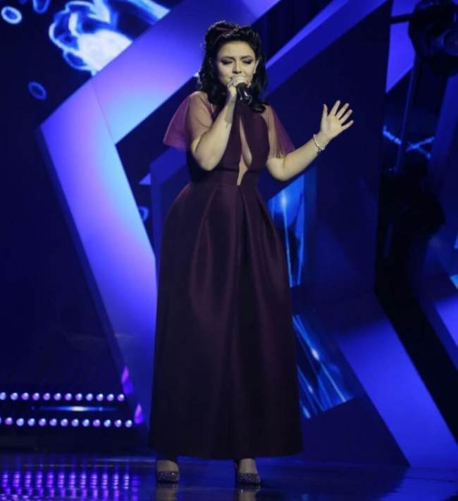 Egzona Ademi në skenën e festivalit - Kënga Magjike (Foto nga instagrami)