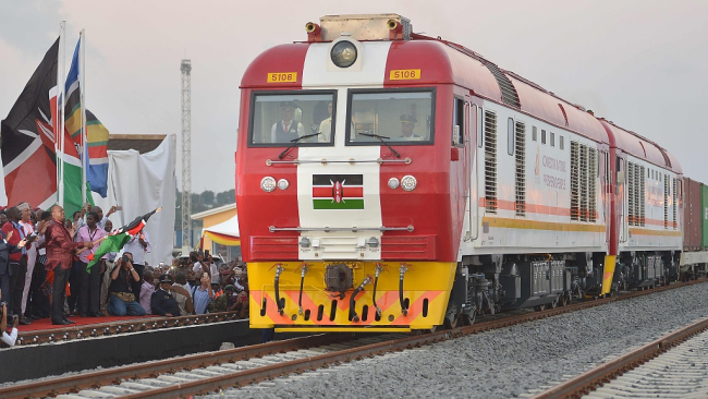 Përurimi i hekurudhës Mombasa-Najrobi në Kenia, e ndërtuar me teknologji kineze, 30 maj 2017. /CFP<br><br>