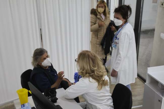 Sa mjesta vakcinacije - Foto: Iva Mandić, Pobjeda