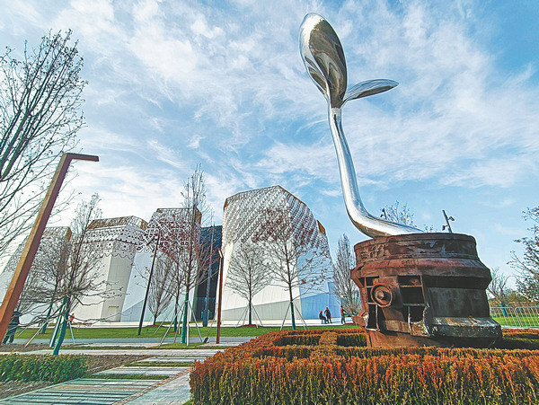 Ruský pavilon slouží v současné době jako výstavní místo. Fotografie: Xing yi / deník China Daily