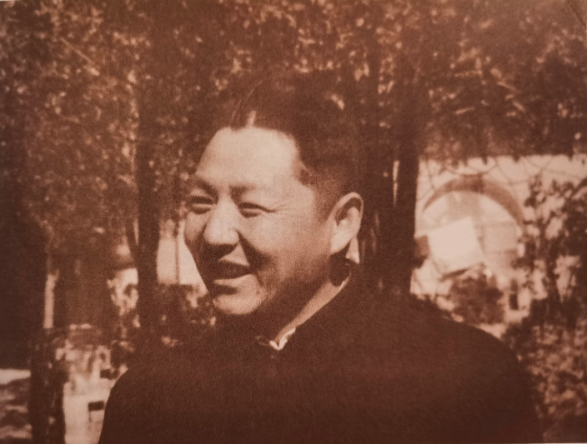 Xi Zhongxun en la nordo de Shaanxi, 1946