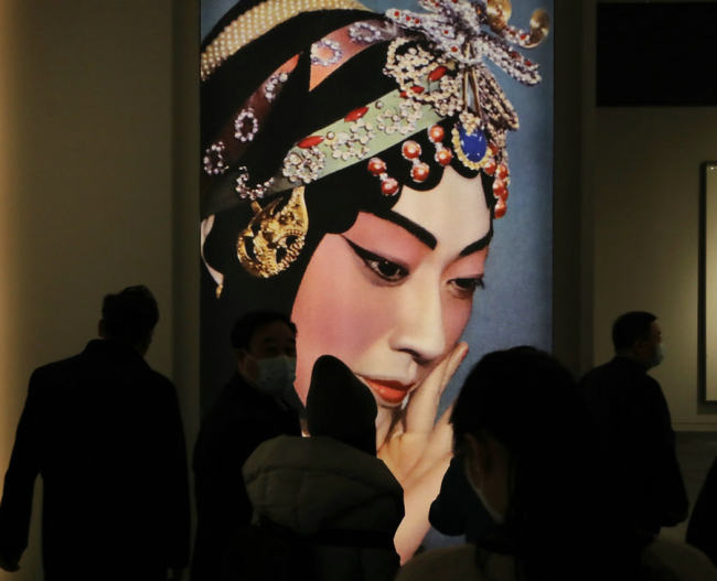 Μια φωτογραφία του Μέι Λανφάνγκ με φορεσιά και μακιγιάζ της Όπερας του Πεκίνου. [Φωτογραφία/CHINA DAILY]