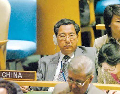 Zhang Yishan, vice rappresentante permanente della Cina all’Onu mentre ascolta l’intervento di uno dei membri presenti all’Assemblea.