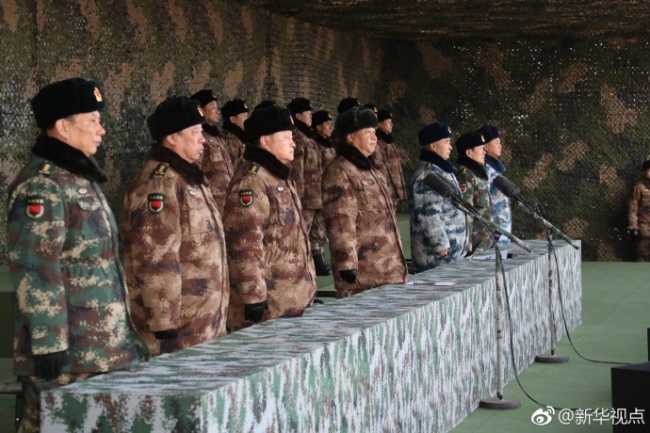 Xi Jinping enfatiza treinamento de combate real