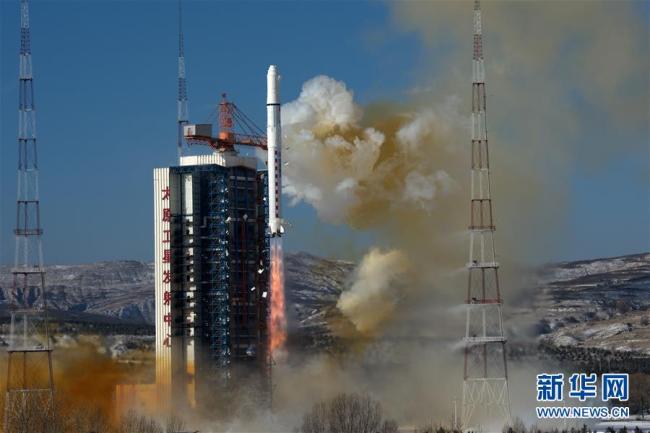 China lança com sucesso dois satélites comerciais de sensoriamento remoto