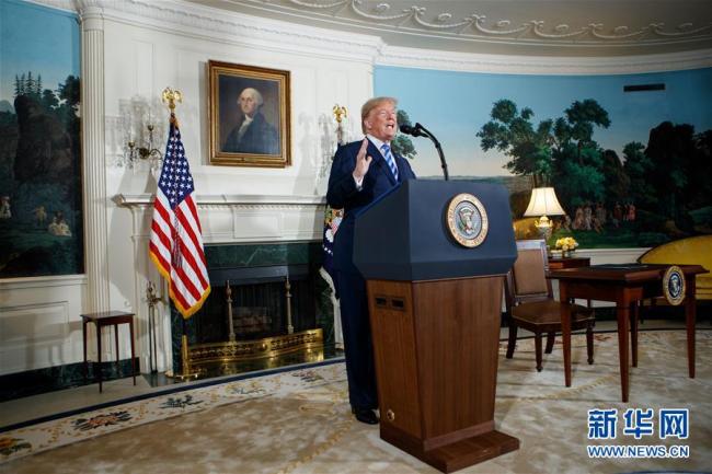 Trump anuncia retirada dos EUA do acordo nuclear com o Irã