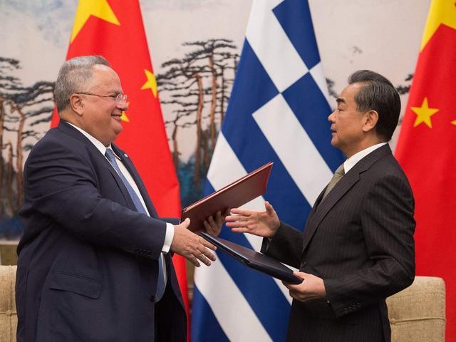 Chanceler chinês aborda perspectiva das relações entre China e Grécia