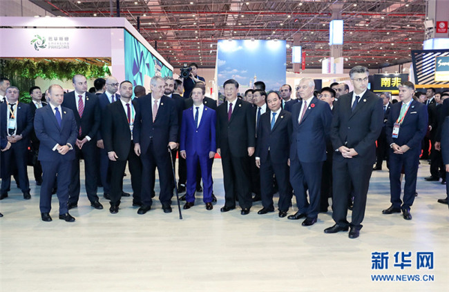 Xi Jinping e líderes estrangeiros visitam a Exposição Internacional de Importação da China